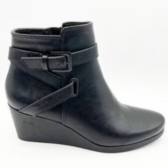 Women's New York Transit Kick Strap Smooth Wedge Ankle Boots - Picture 1 of 2